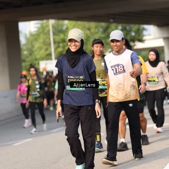 Runner Photo 6368172