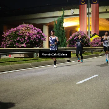 Runner Photo 6368174