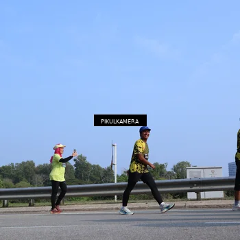 Runner Photo 6368189