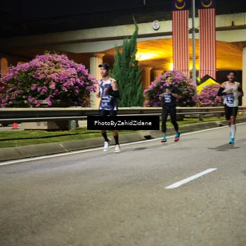 Runner Photo 6368206