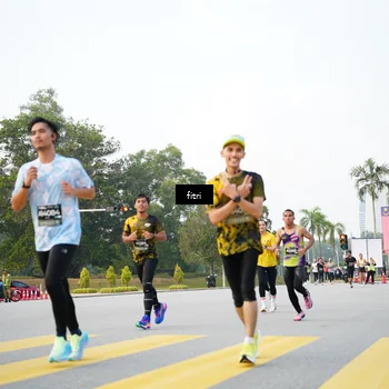 Runner Photo 6368222