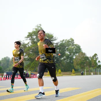 Runner Photo 6368233