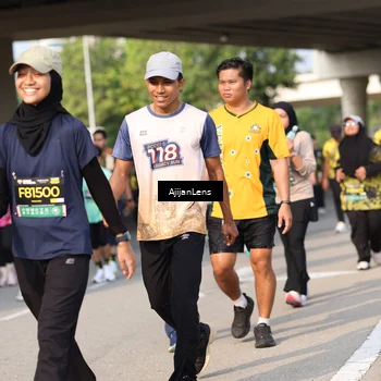 Runner Photo 6368243