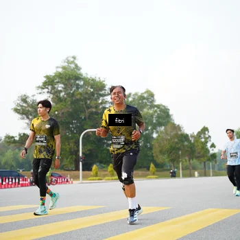 Runner Photo 6368263