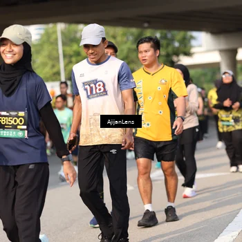 Runner Photo 6368276