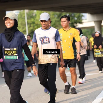 Runner Photo 6368280