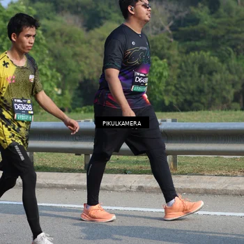 Runner Photo 6368281
