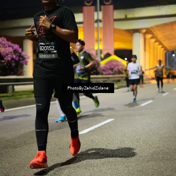 Runner Photo 6368328