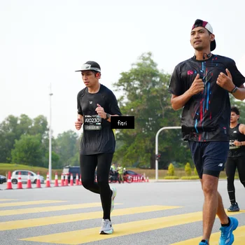 Runner Photo 6368386
