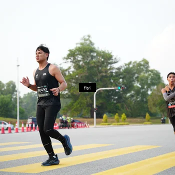 Runner Photo 6368387