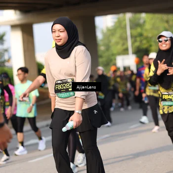 Runner Photo 6368460