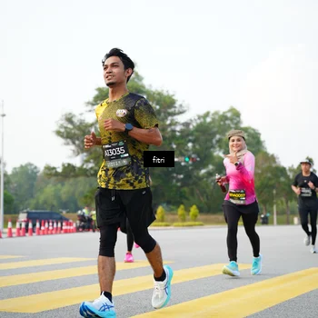 Runner Photo 6368463