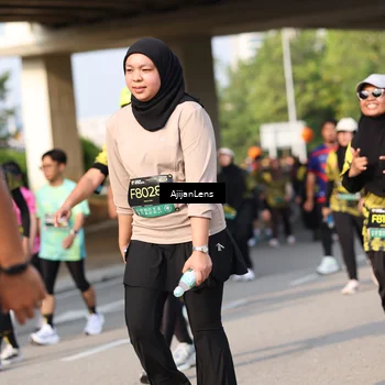 Runner Photo 6368470