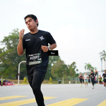 Runner Photo 6368528