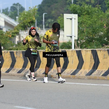 Runner Photo 6368544