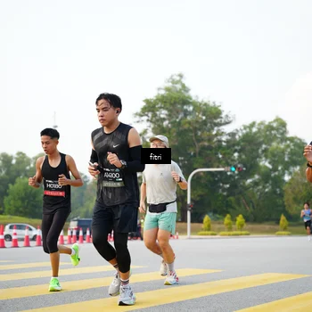 Runner Photo 6368549