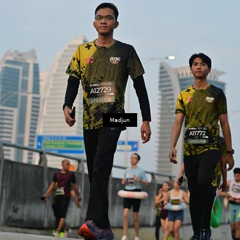 Runner Photo 6368594