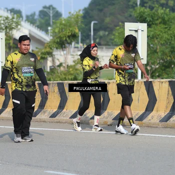 Runner Photo 6368611