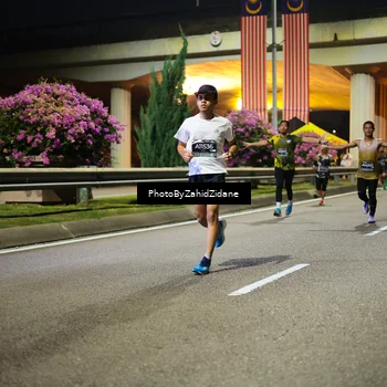 Runner Photo 6368620