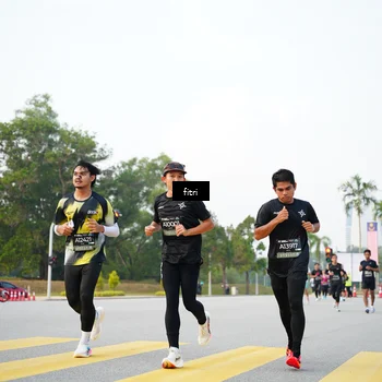 Runner Photo 6368649