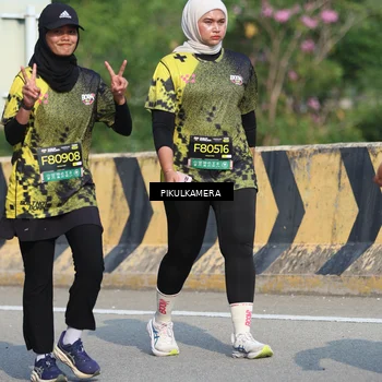 Runner Photo 6368654
