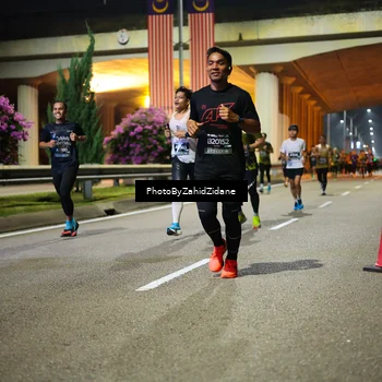 Runner Photo 6368665
