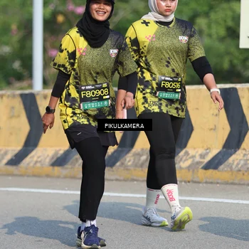 Runner Photo 6368688
