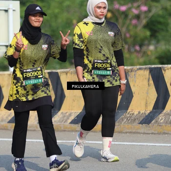 Runner Photo 6368708