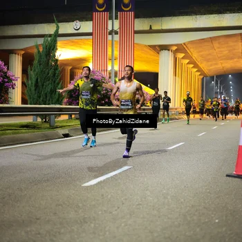 Runner Photo 6368713