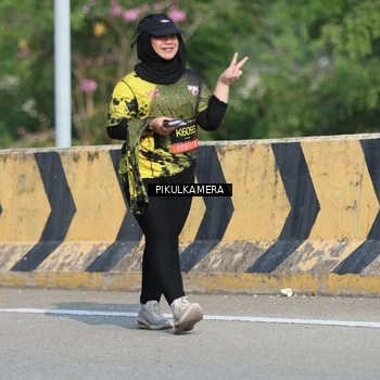 Runner Photo 6368729