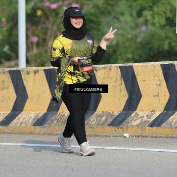 Runner Photo 6368741