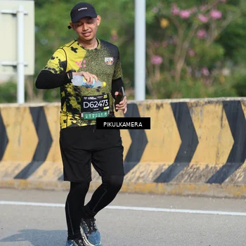 Runner Photo 6368788