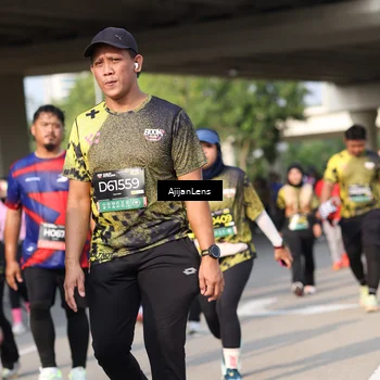 Runner Photo 6368800