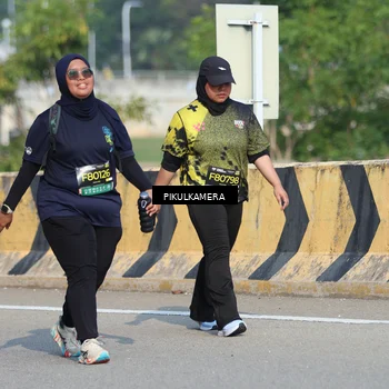 Runner Photo 6368809