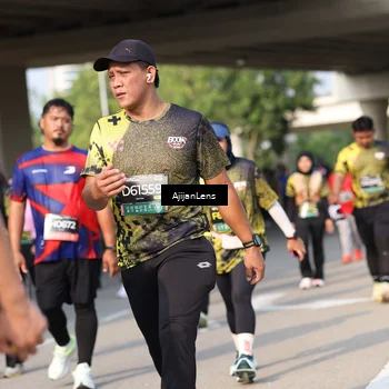 Runner Photo 6368817