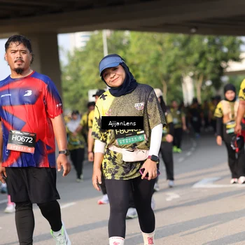 Runner Photo 6368824