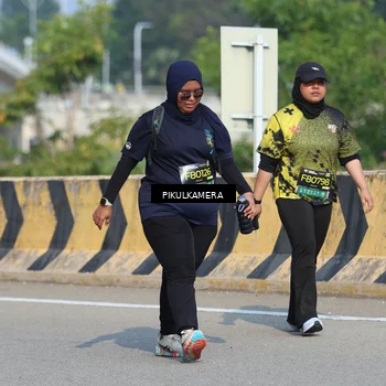 Runner Photo 6368830