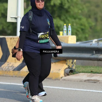 Runner Photo 6368837