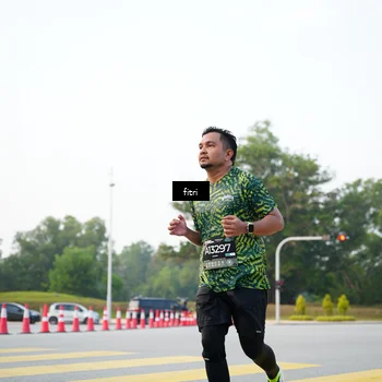 Runner Photo 6368868