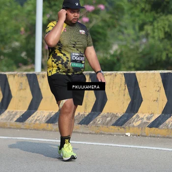 Runner Photo 6368873