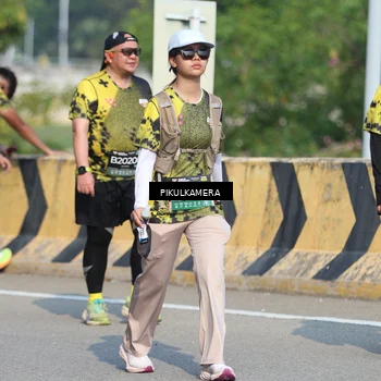Runner Photo 6368911