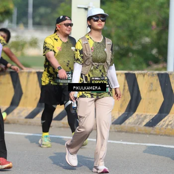 Runner Photo 6368913