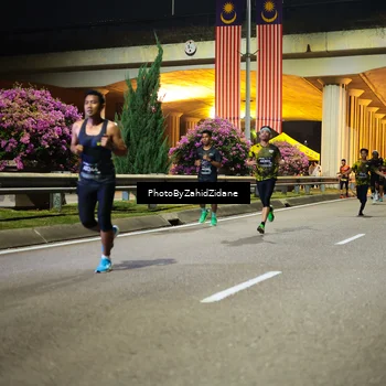 Runner Photo 6368986