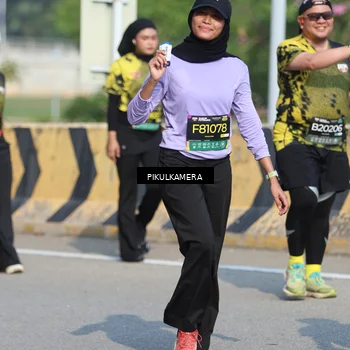 Runner Photo 6369021