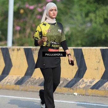 Runner Photo 6369053