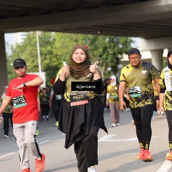 Runner Photo 6369143