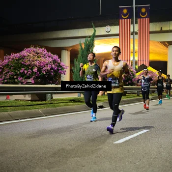 Runner Photo 6369175