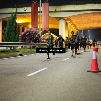 Runner Photo 6369176