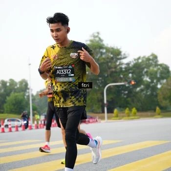 Runner Photo 6369182