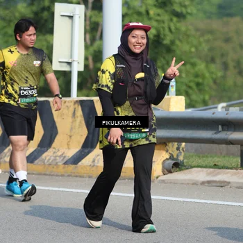 Runner Photo 6369196